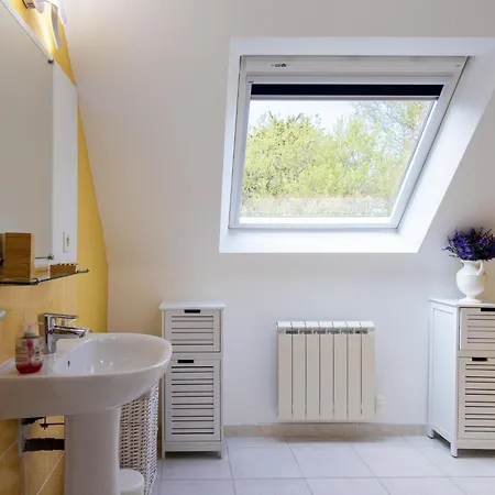 Holiday home Maison De Charlie 4 Personnes Tregastel
